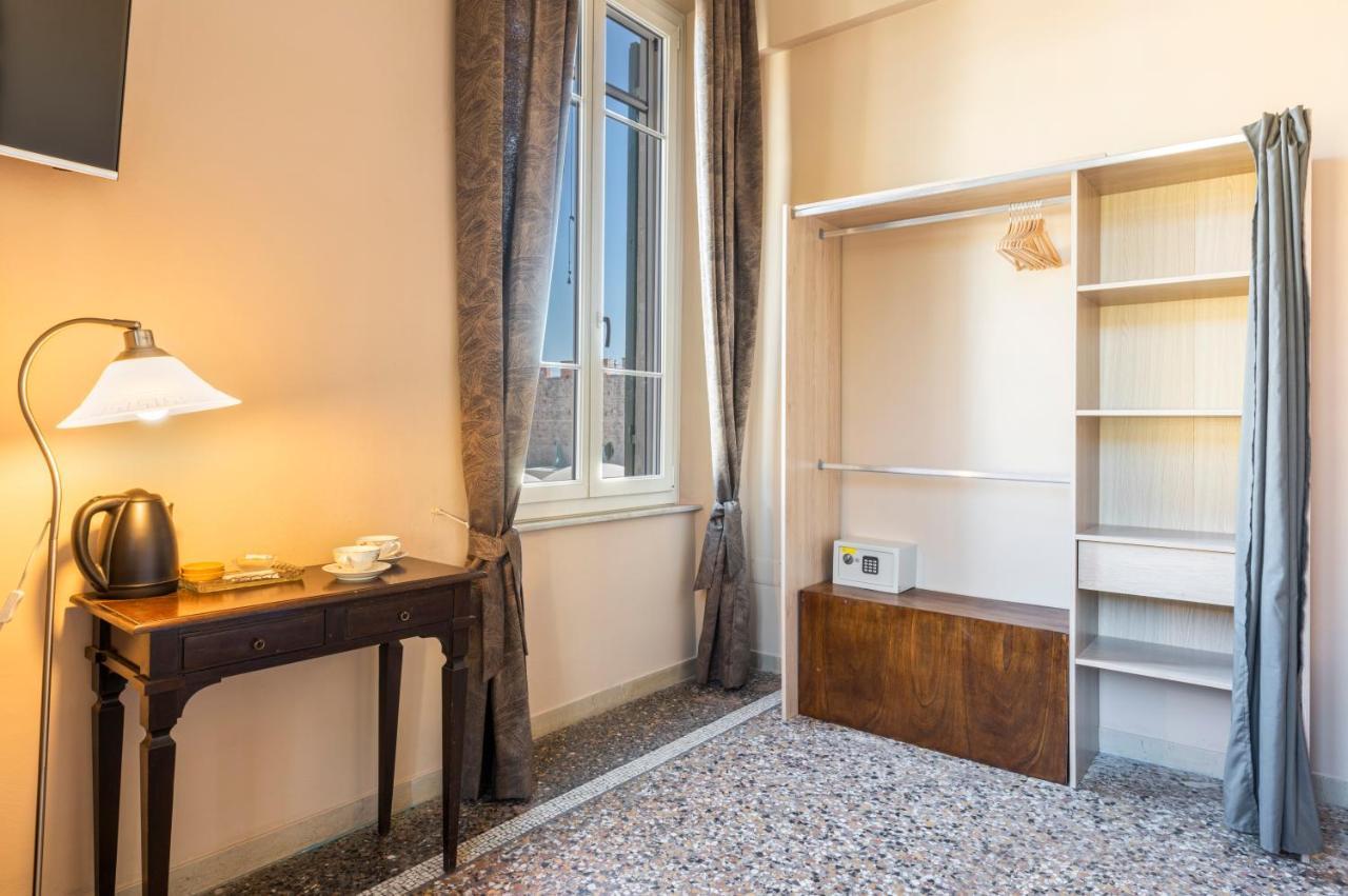 La Torre Garbata Hotel Pisa Eksteriør billede